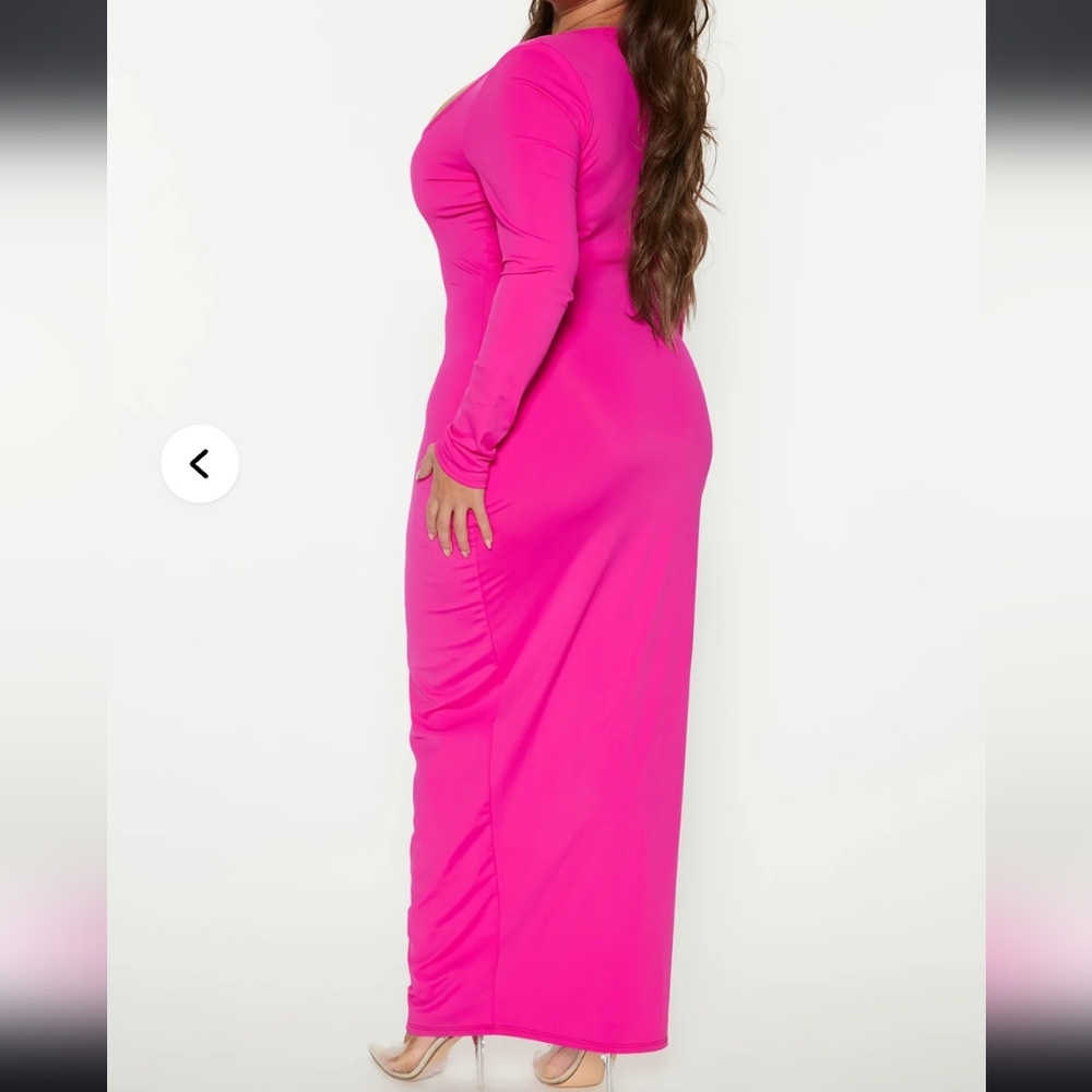 NWT!! Fashion Nova Elegant Black Long Sleeve Dress - Picture 4 of 7
